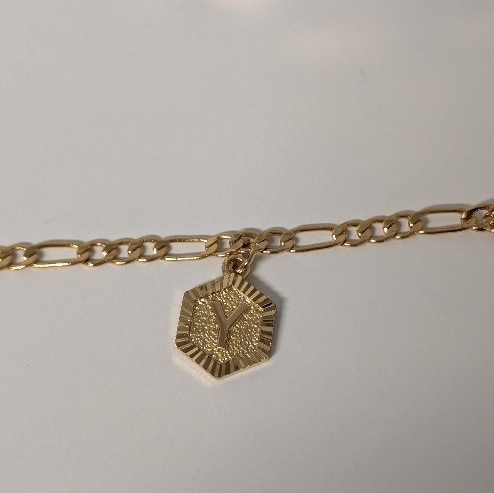 18K Gold Plated Initial Letter Y Bracelet